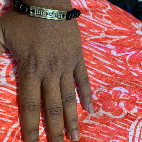 Beaded bracelet - Picture 6 of 7